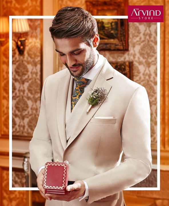 Get the outfit that resonates the wedding vibes from our ceremonial collection. Visit your nearest #TheArvindStore today – bit.ly/TASStoreLocator