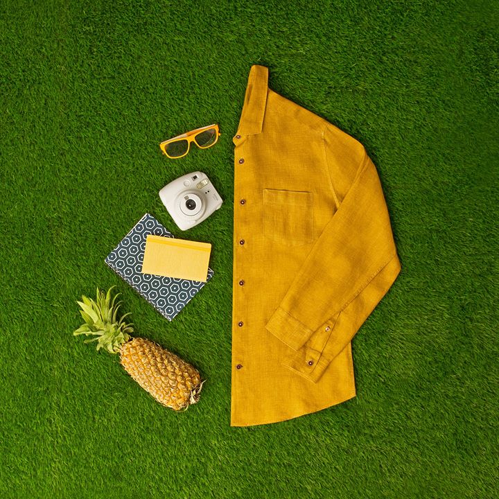 Summers are about the green grass and blue skies. And to compliment that are our range of Linen shirts.
 
#LinenLove #ArvindFashioningPossibilities #Linen