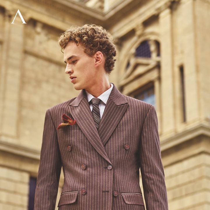 This season is all about the checkered and striped dressing. From long coats to double-breasted suits, Primante brings in the Italian panache with a contemporary appeal. Visit your nearest Arvind Store and check out the collection.
.
.
#menstrend #flatlayoftheday #menswearclothing #guystyle #gentlemenfashion #premiumclothing #mensclothes #everydaymadewell #smartcasual #fashioninstagram #dressforsuccess #itsaboutdetail #whowhatwearing #bespoketailoring #readytowear #madeinarvind #thearvindstore #classicmenswear #mensfashion #malestyle #authentic #arvind #menswear #linen #suitings #suitingcollection #Italiancollection