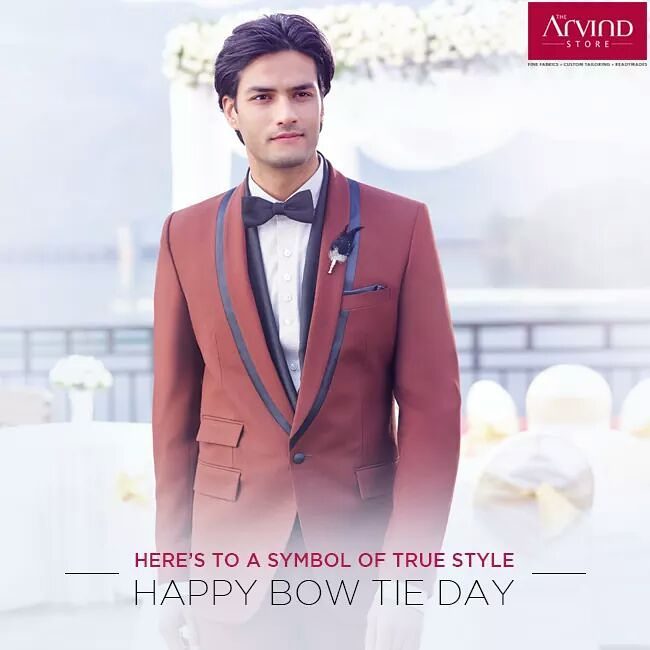 Bow ties have a long history of giving a nice finishing touch to menswear. Let’s celebrate their prominence in our fashion by simply putting one on. #BowTieDay