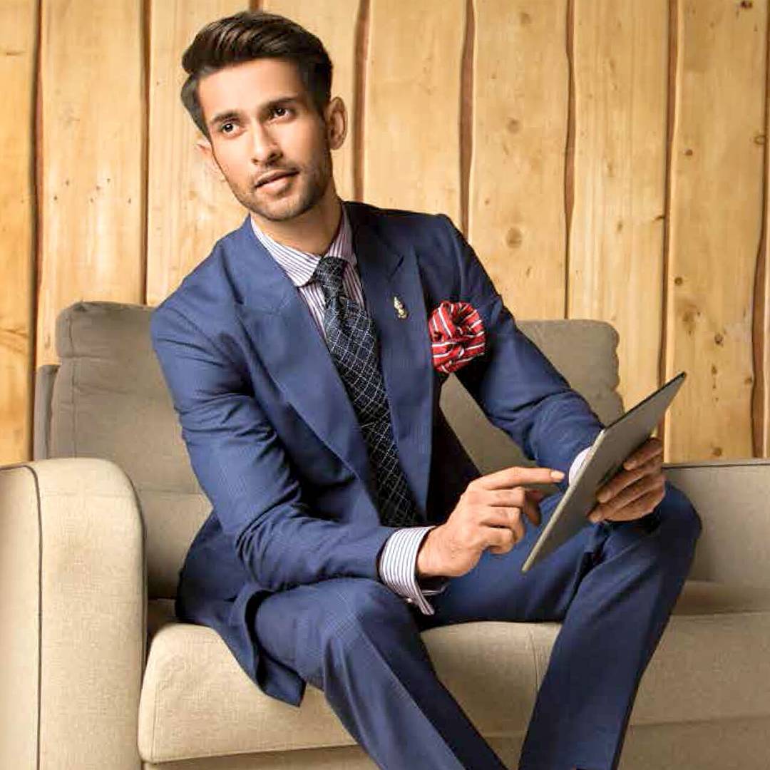 A classy style, a royal tone, fused together makes for an awe-inspiring look.

Watch @akshitbr grace this formal look in a wool blend micro plaid suit paired with a striped peter-pan collared shirt.

#ThehArvindStore #FestiveColletion2016 #FashionforMen #MensFashion #MensStyle #FormalLook