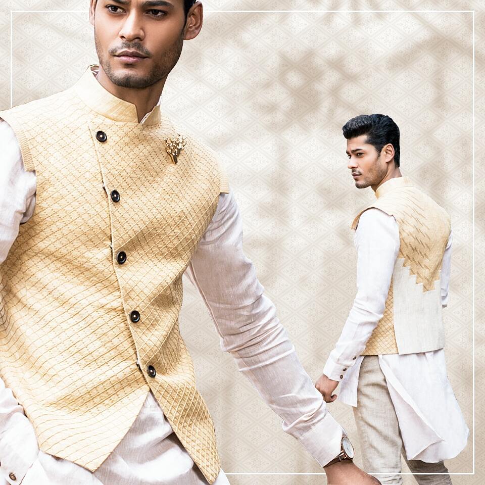 As the wedding bells ring, hit the right notes in classy ethnic wear that make heads turn, wherever you go. 
Check out at The Arvind Store.

#TheArivndStore #StayTrueStayNew #FashionForMen #MenInStyle