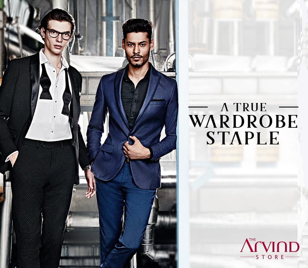 Got an invite for a Christmas party? Be the best dressed guest and make heads turn with this outfit. Visit our stores and browse through our collection - http://bit.ly/TASStoreLocator

#arvind #madeinarvind #style #casual #menscollection #mensfashion #menswear #stylequotient