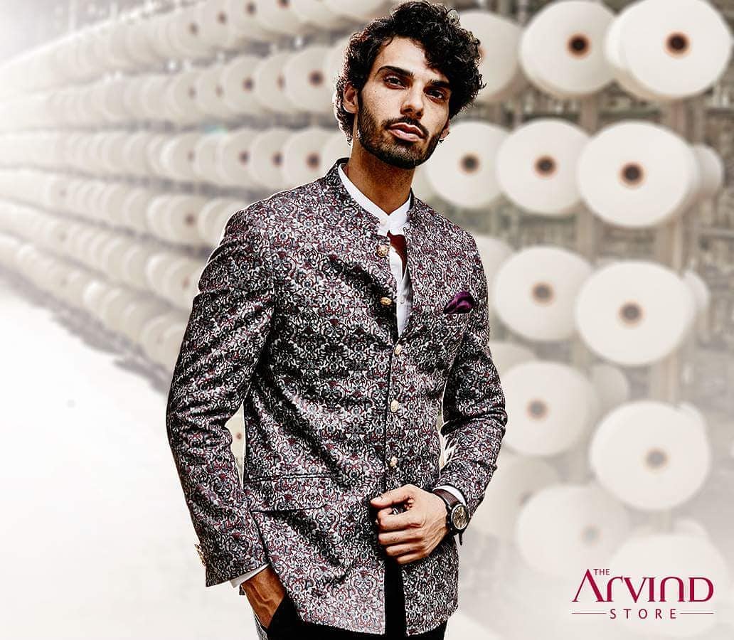 Every celebration in life deserves to be extraordinary. Make it a grander one by donning this shirt for the next occasion. Visit our stores today and enjoy discount upto 50% OFF
 T&C*applied
Visit your nearest store. Link in Bio

#mensstyle #menfashion #men #styles #stylestatement #arvindstore #fashion #instastyle