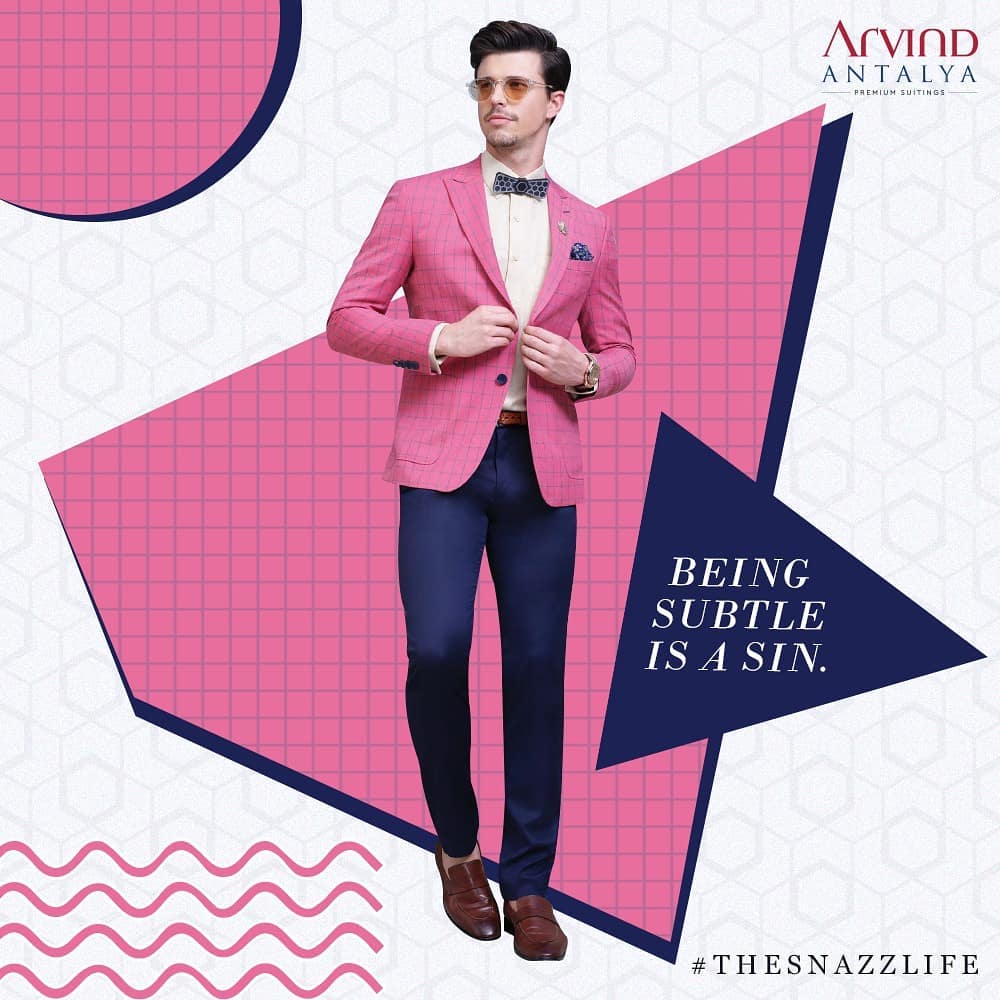 When you live #TheSnazzLife, the spotlight follows you wherever you go. So might as well make it count by donning on something from our Antalya range.

#ArvindFashioningPossibilities