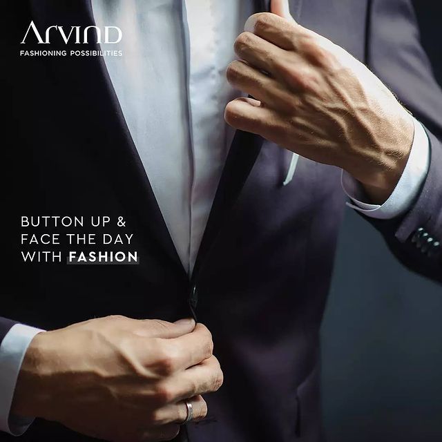 The world is a stage where you can showcase your style quotient everyday.

Button up and face the day with fashion!

#StyleStatement #StyleQuotient #TOTD #Menswear #Style #TrendingTuesday #StyleUpNow #Fashion #Dapper #FashioningPossibilities #Arvind
