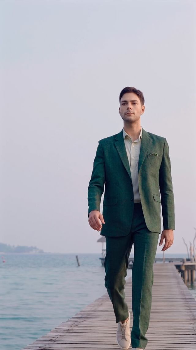 Who says suits can’t be summery? 🌿
This green linen suit is breaking all the rules! While the premium cotton shirt in a lighter shade complements it perfectly. Don’t sweat the summer heat with 100% linen fabrics! Shop the #SummerOfNew 

Collection from The Arvind Store for more summer-ready looks. 😍🛒🛍️
.
.
.
.
.
.
.
.
.
.
.
.
.
#Arvind #FashioningPossibilities #MensWear #collection #menfashion #fashion #menstyle #love #instagood #style #instagram #men #ootd #fashionista #fashionstyle #gentleman #classicmenswear #collections #gentleman #gentlemanstyle #happycustomers #mensclothing #menstailoring #menstyle #mensweardaily #menwithclass #moderngentleman #summerofnew #SS23