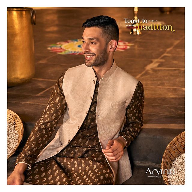 A cotton blend masterpiece with intricate Ikkat patterns, perfect for traditional occasions with its earthy tones and craftsmanship.
.
.
.
.
.
.
.
.
.
.
.
#Arvind #FashioningPossibilities #MensWear #MensTraditionalWear #KurtaFashion #EthnicElegance #IndianStyle #TraditionalMensFashion #CottonKurta #MaroonMagic #IndianArtistry #MensEthnicWear #OpulentDesign #ClassicKurta #HeritageFashion #MensFashion #CulturalAttire #IndianHeritage #RichColors #TraditionalSplendor #TimelessElegance #CelebratingCulture #MensWardrobe #CulturalFashion #CottonFashion #LuxuryMenswear #MaroonKurta #FashionHeritage #MensTraditionalStyle