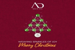 Let’s weave a future of joy and happiness.
We wish you a Merry Christmas!
.
.
#christmas #christmastree #christmas🎄 #christmas2019 #christmastime #christmaslights #arvindmenswear #arvind #mensclothes #everydaymadewell #smartcasual #fashioninstagram #dressforsuccess